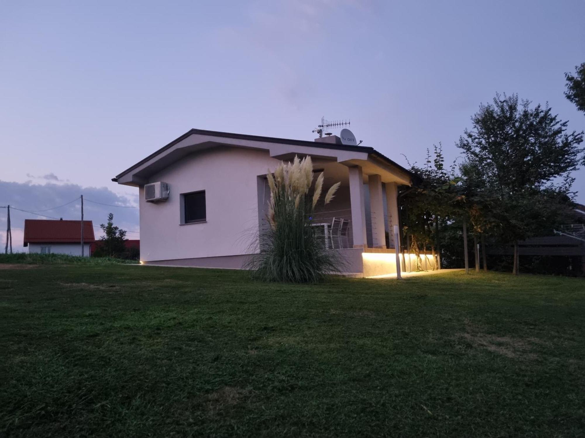 Vila Na Off Radenci Exteriér fotografie